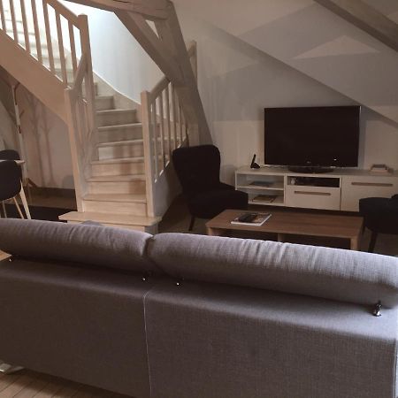 Le Palais Apartment Дижон Екстериор снимка