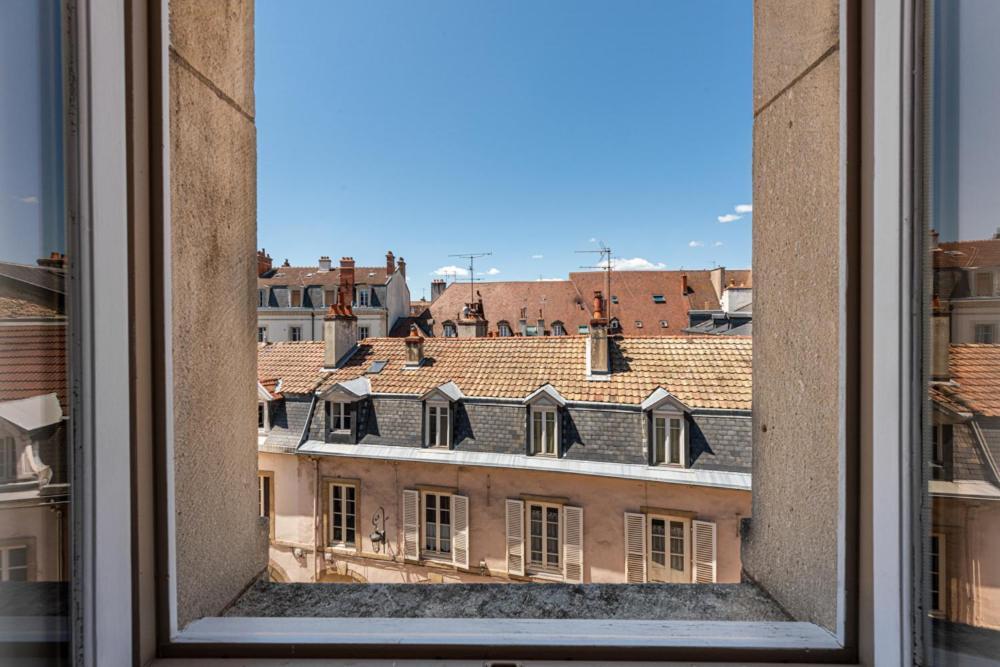 Le Palais Apartment Дижон Екстериор снимка