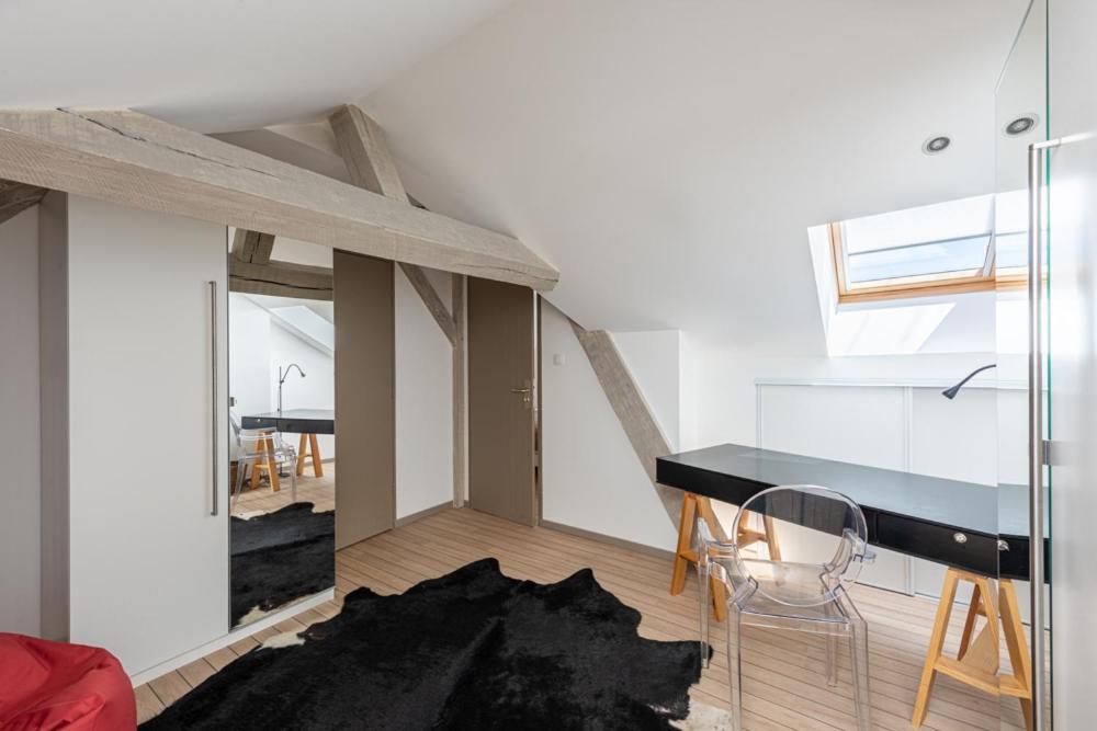 Le Palais Apartment Дижон Екстериор снимка