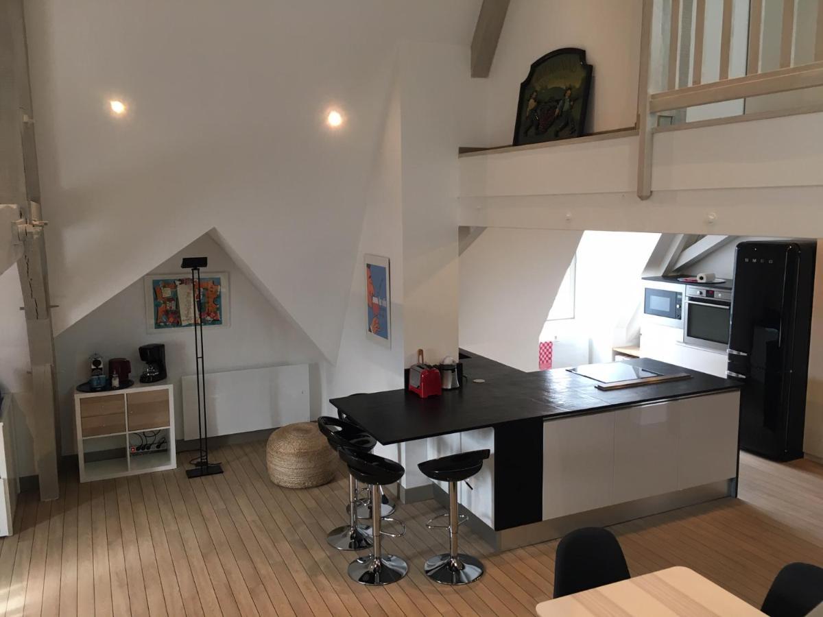 Le Palais Apartment Дижон Екстериор снимка