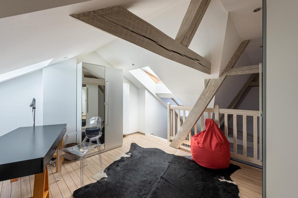 Le Palais Apartment Дижон Екстериор снимка